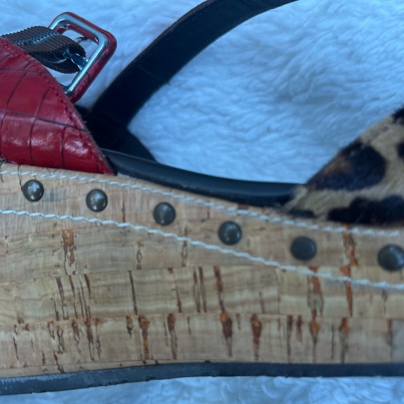 Donald J Pliner wedge sandals 6 1/2 - Picture 5 of 12